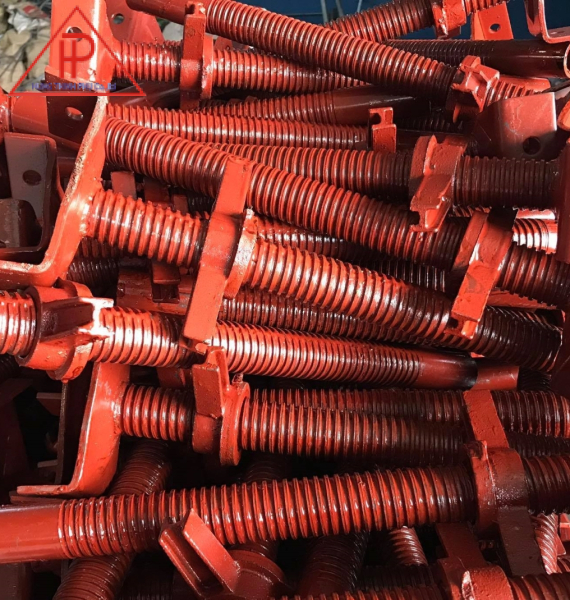 kích tăng giàn giáo Hưng Thịnh Phú